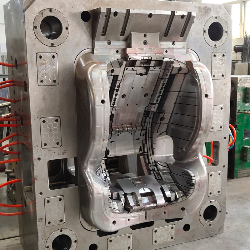 High Quality Slarge injection molds injection mold makers Customized plastic injection molds ltd