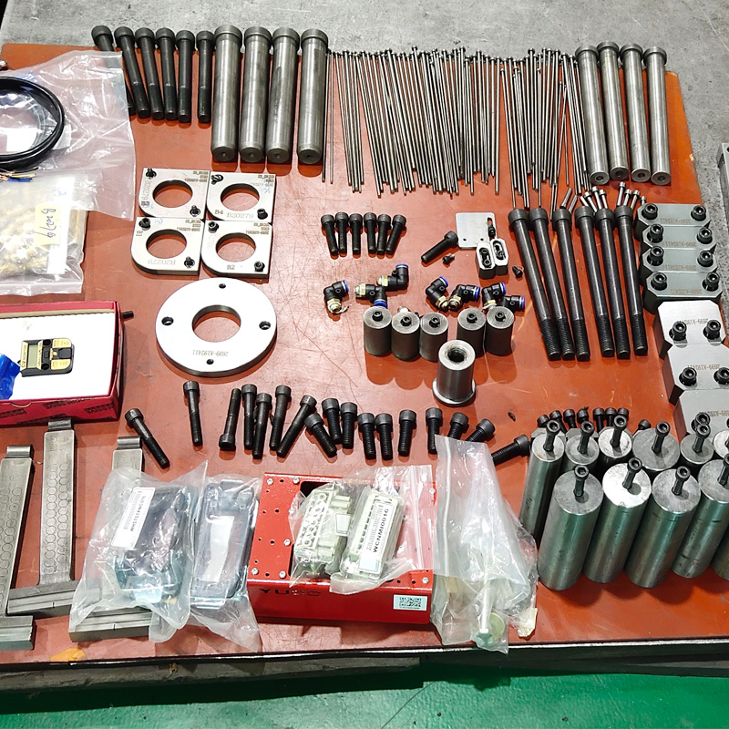 specialized customizing industrial tube all kinds of mould maker part plastic injection molding