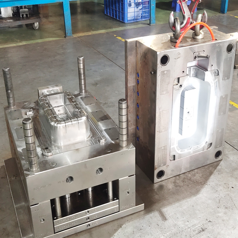 Manufacturing Procedure of Plastic  Injection Molds